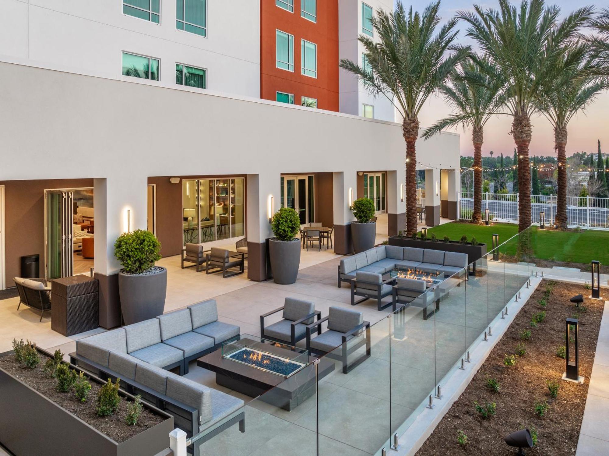 Springhill Suites By Marriott Chula Vista Eastlake Екстериор снимка